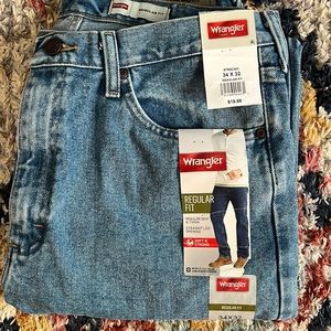 Men’s Wrangler Regular Fit Jeans
